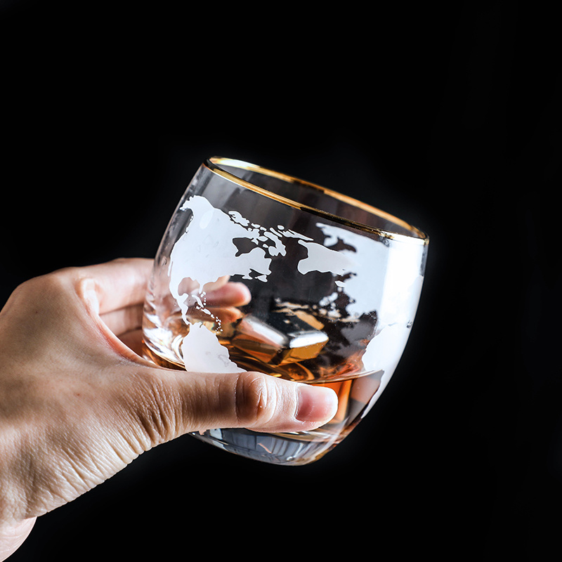 خريطة العالم ويسكي النبيذ الزج - مراجعة Wine Beer World وسعره